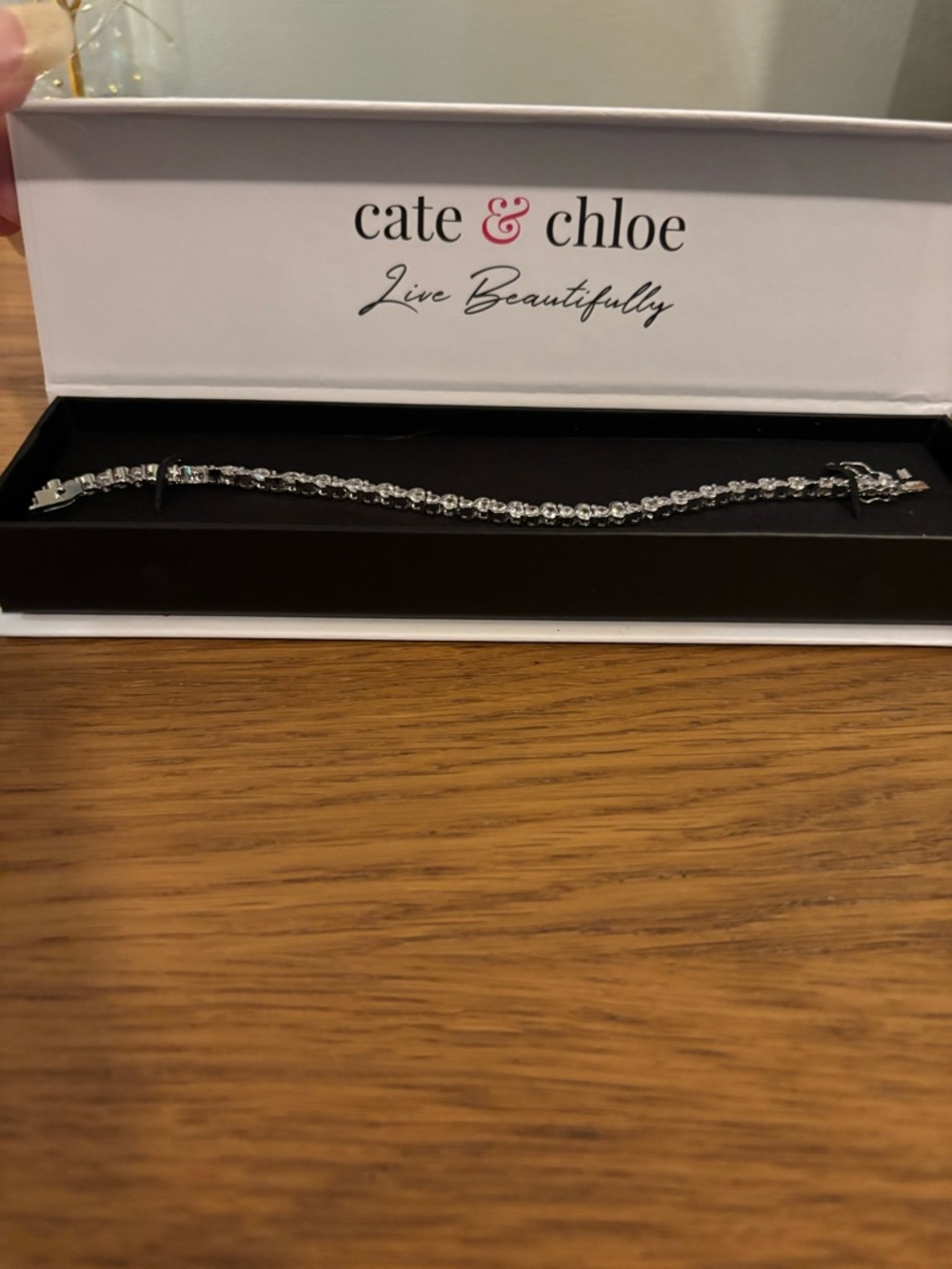 Cate & Chloe Olivia 18k White Gold Plated Tennis Bracelet simulated diamonds NIB